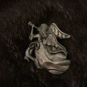 Seagull Pewter Angel with Trumpet